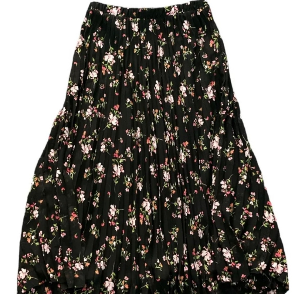NWT Sz. XS Vince Camuto Womens Pleated Midi Skirt Black Ground Floral 💕